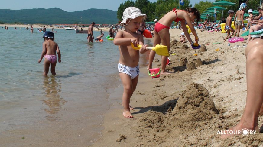 Болгарские пляжи - рай для малышей