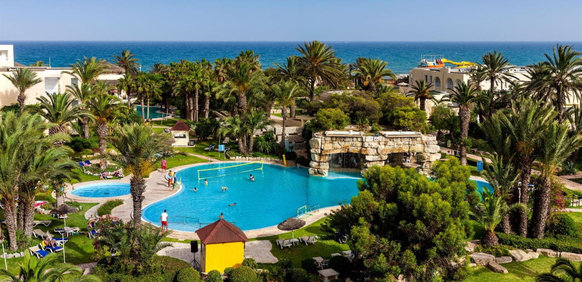 Отдых с детьми в Тунисе